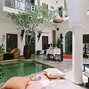 4* Riad Jardin Des Rêves